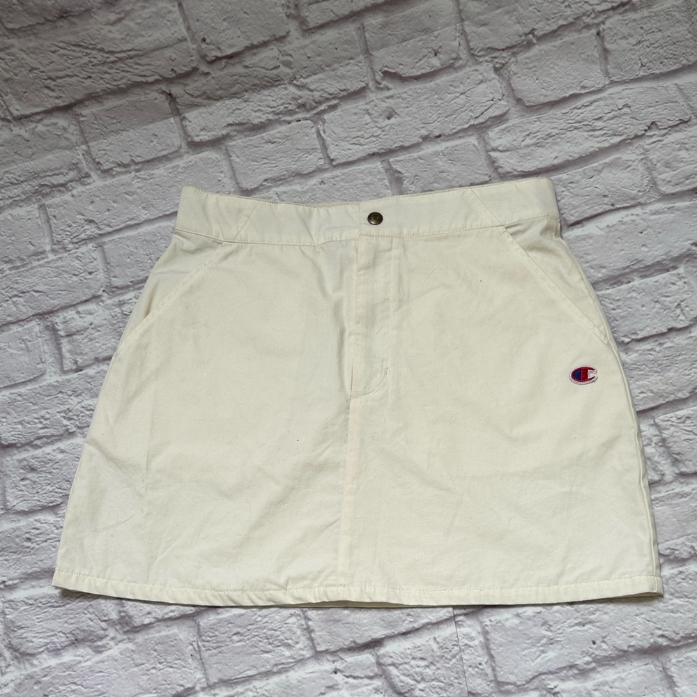 Champion woman’s off white pencil athletic skirt 💯 cotton